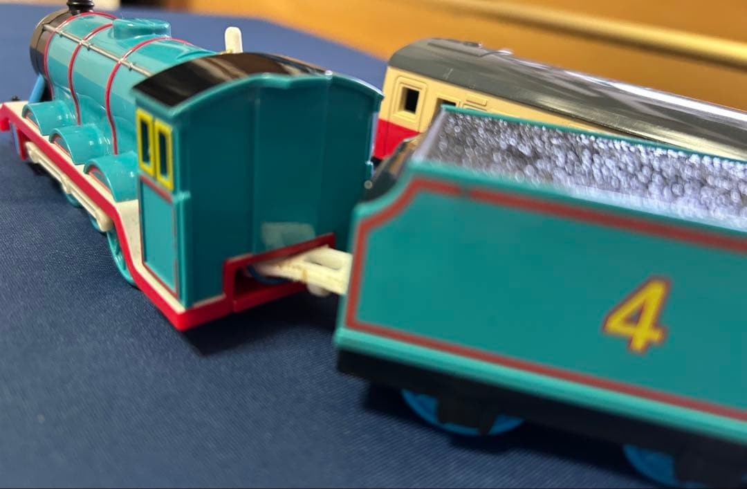TOMY Plarail Thomas the Tank Engine Strong Gordon No Box