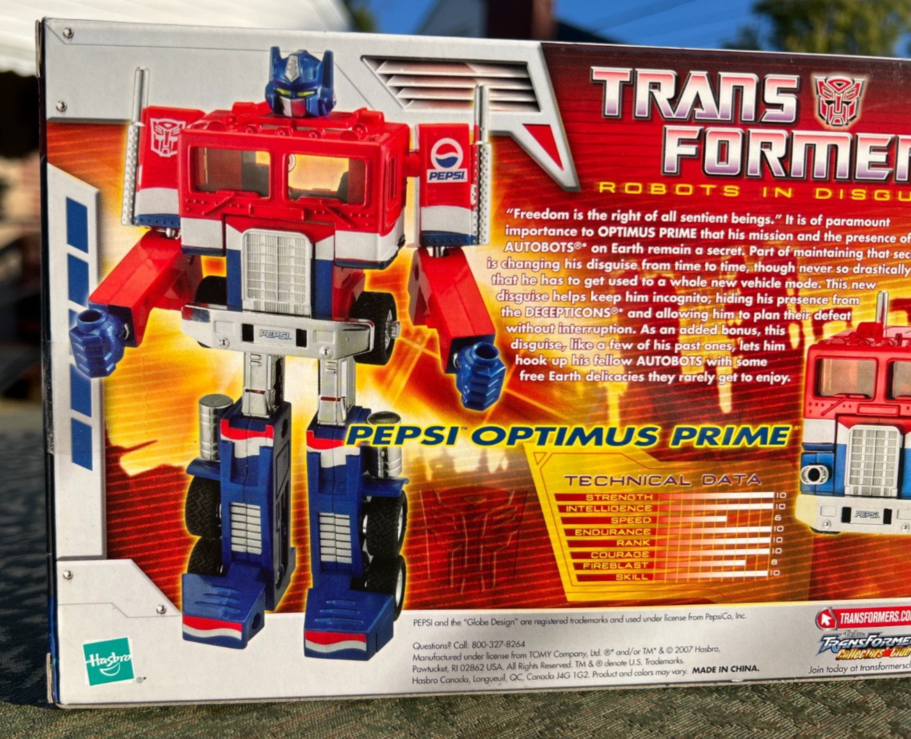TRANSFORMERS Optimus Prime 2007 Pepsi Promotional Winner w/ Certificate & Box