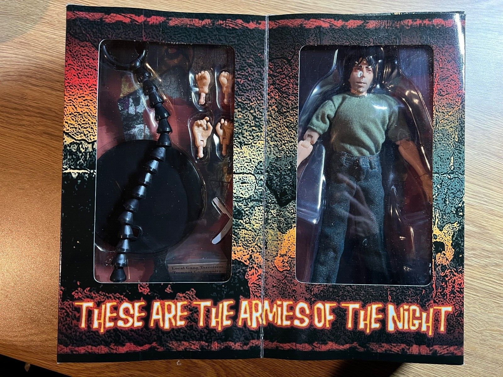 Mezco The Warriors Orphans Gang Leader 9&Prime; Figure 2008 NEW
