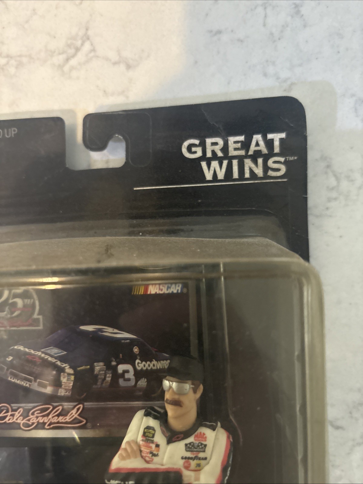 Hasbro Winner&rsquo;s Circle Dale Earnhardt 25th Anniversary Boxed Limited Edition Fi…