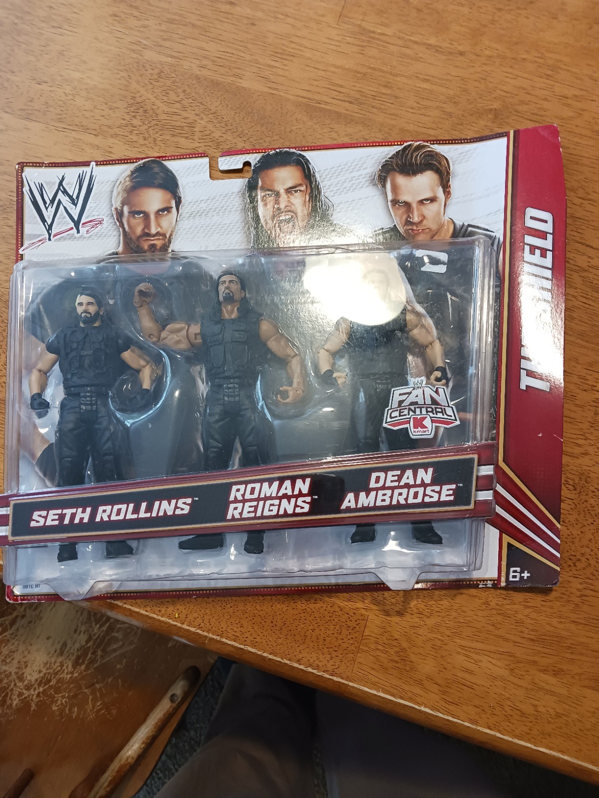 WWE THE SHIELD MATTEL 3 PACK KMART EXCLUSIVE ROLLINS AMBROSE REIGNS