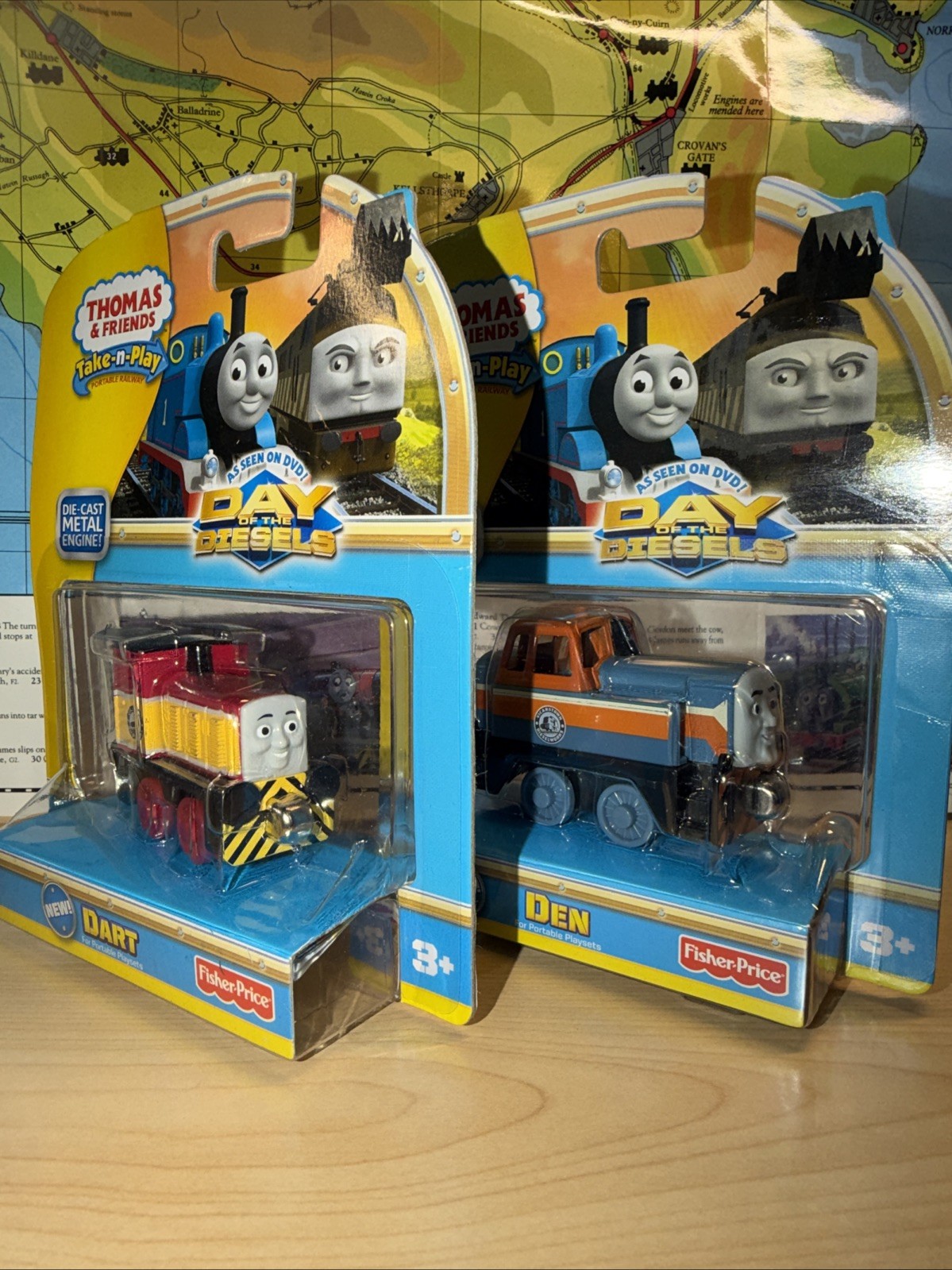 DEN DART THOMAS FRIENDS TRAIN ! TAKE ALONG N PLAY DIECAST USED IN BOX DAY OF