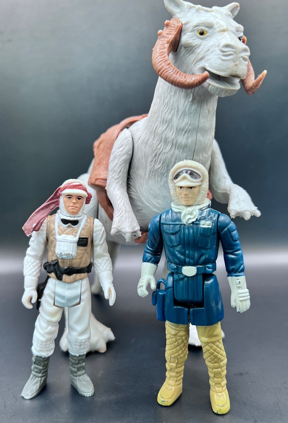 Vintage Kenner Star Wars ESB TaunTaun (solid belly) Luke Skywalker Han Solo Hoth