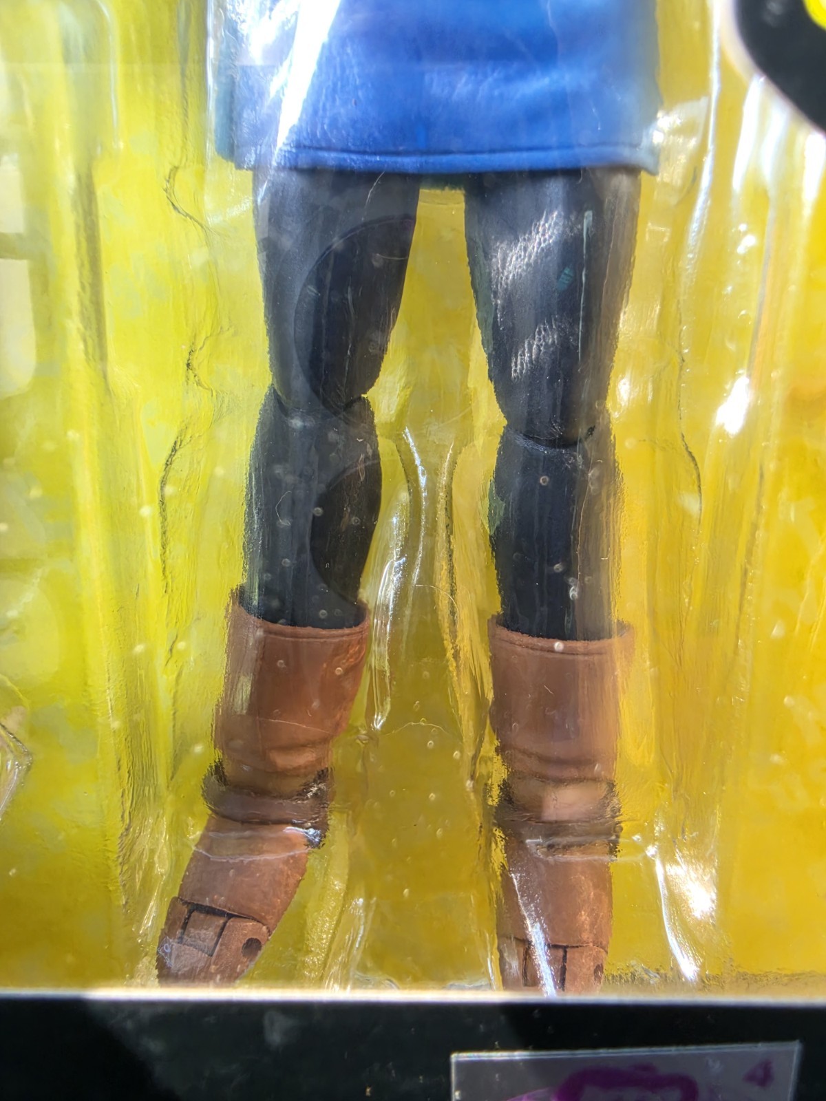 EXCLUSIVE Android 18 Dragon Ball Z Event Action Figure w/ Hands and extra faces