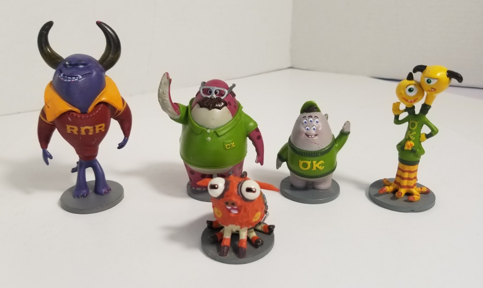 Disney Pixar&rsquo;s Monster&rsquo;s University 1.5-4&Prime; Character Figures, Lot of 5