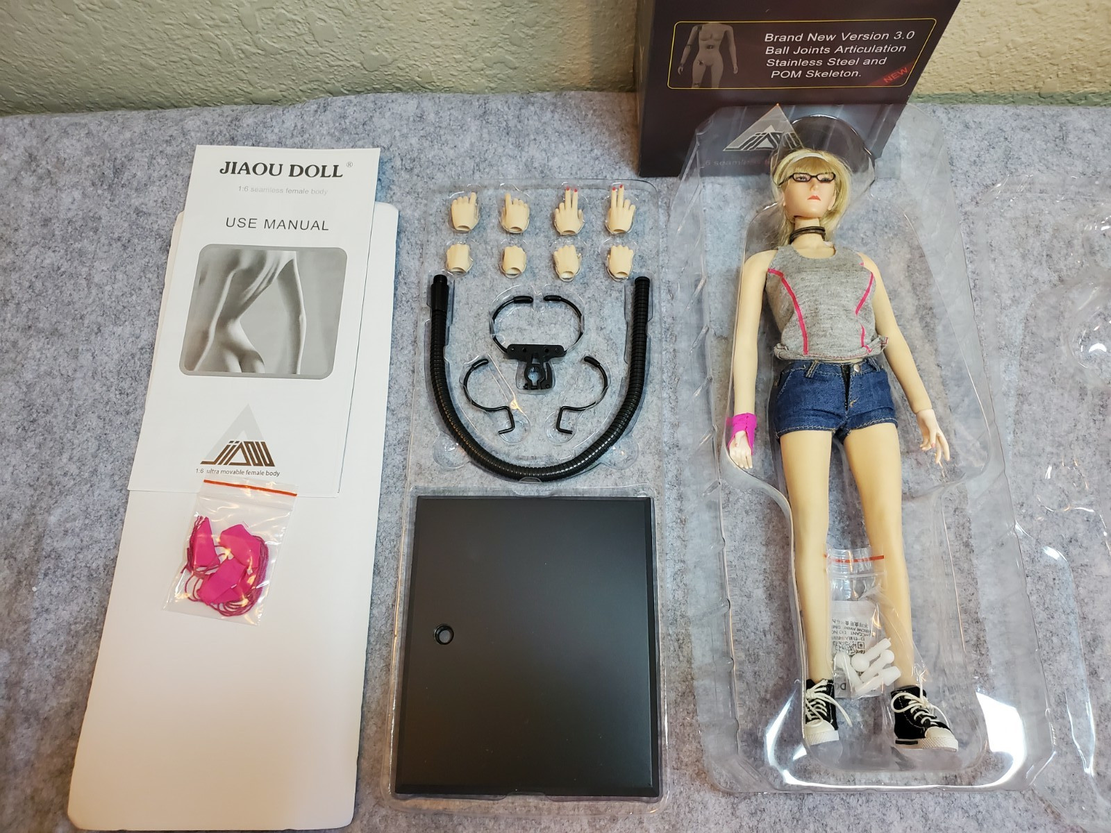 JIAOU DOLL 1:6 Suntan Skin Figure Body Large Bust 12&Prime; Female Toys with clothing