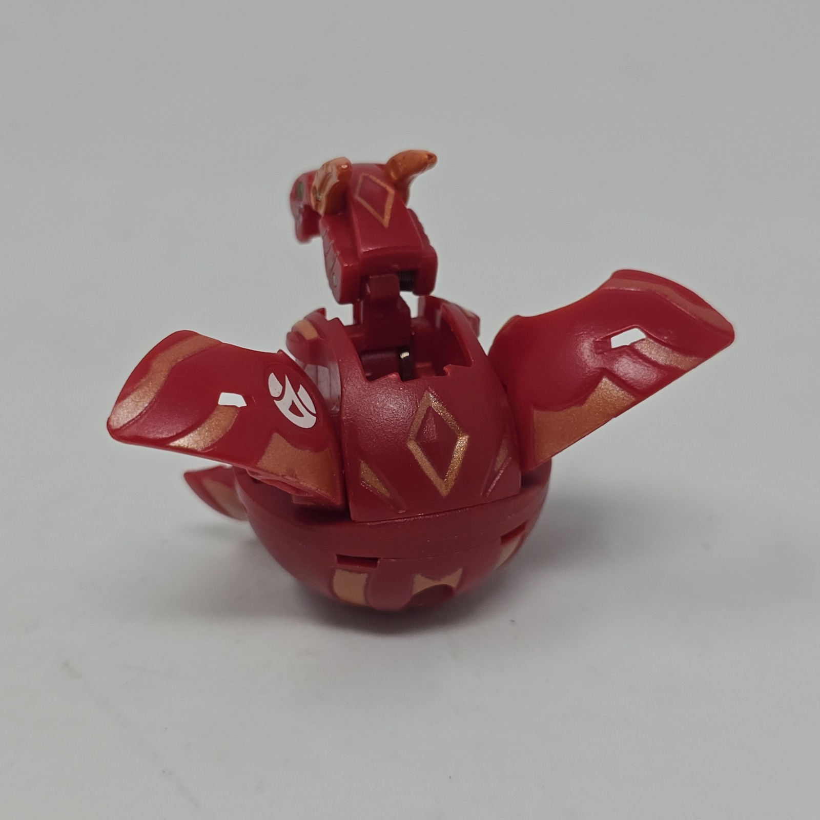 Bakugan Pyrus Hyper Dragonoid Red New Vestroia 600G Battle Brawlers