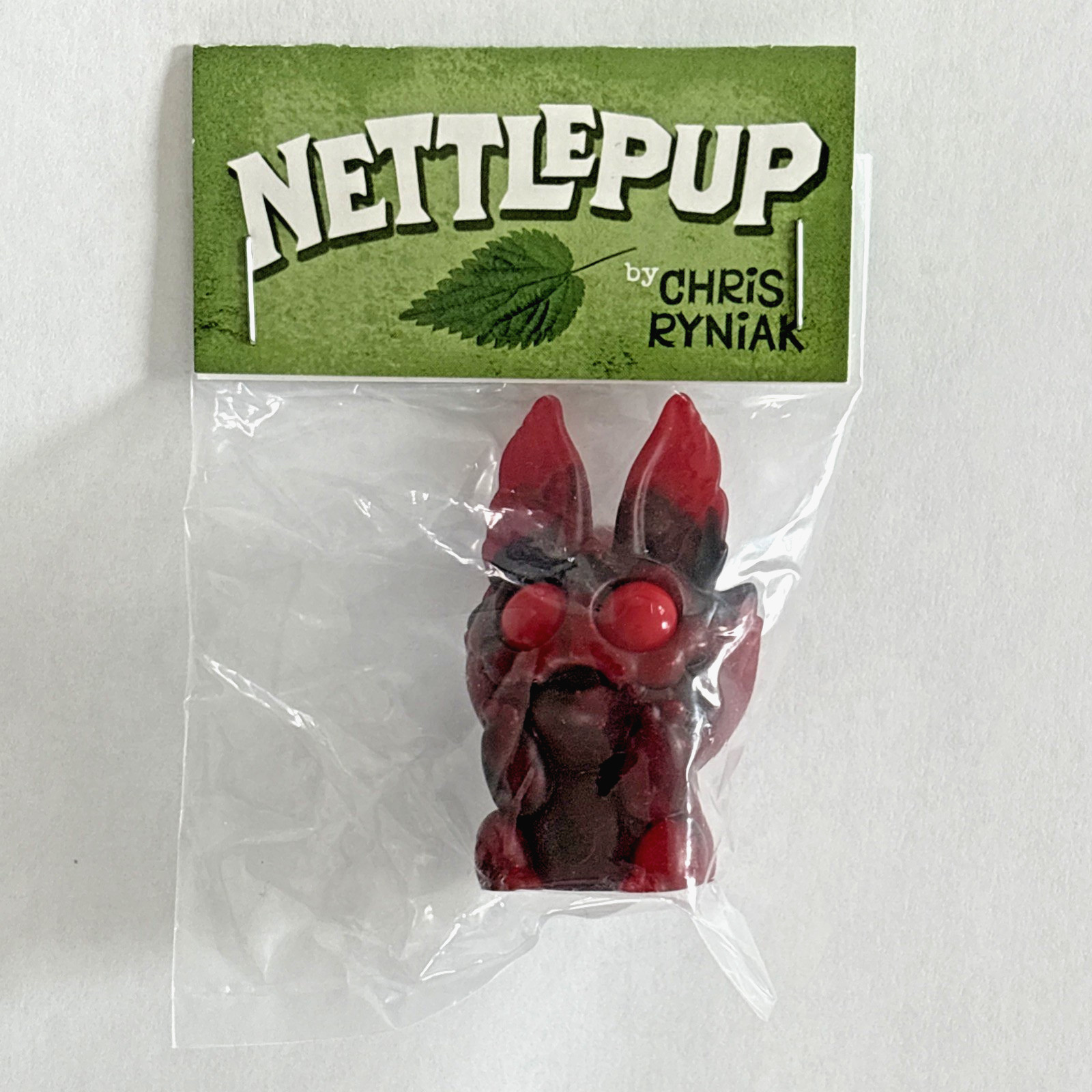 DCon 2025 Chris Ryniak Bindlewood Red Black Swirl Nettlepup Resin Figure 2.5 in