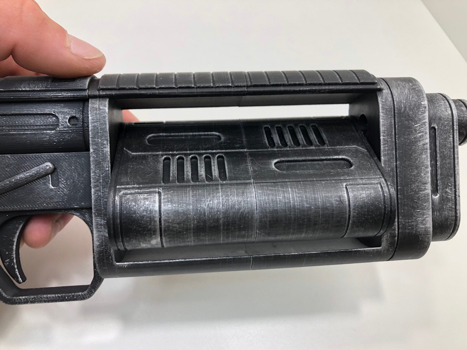 Custom 3D Printed Andor Cassian&rsquo;s MW-20 Bryar Blaster Replica Prop 1:1 (Painted)