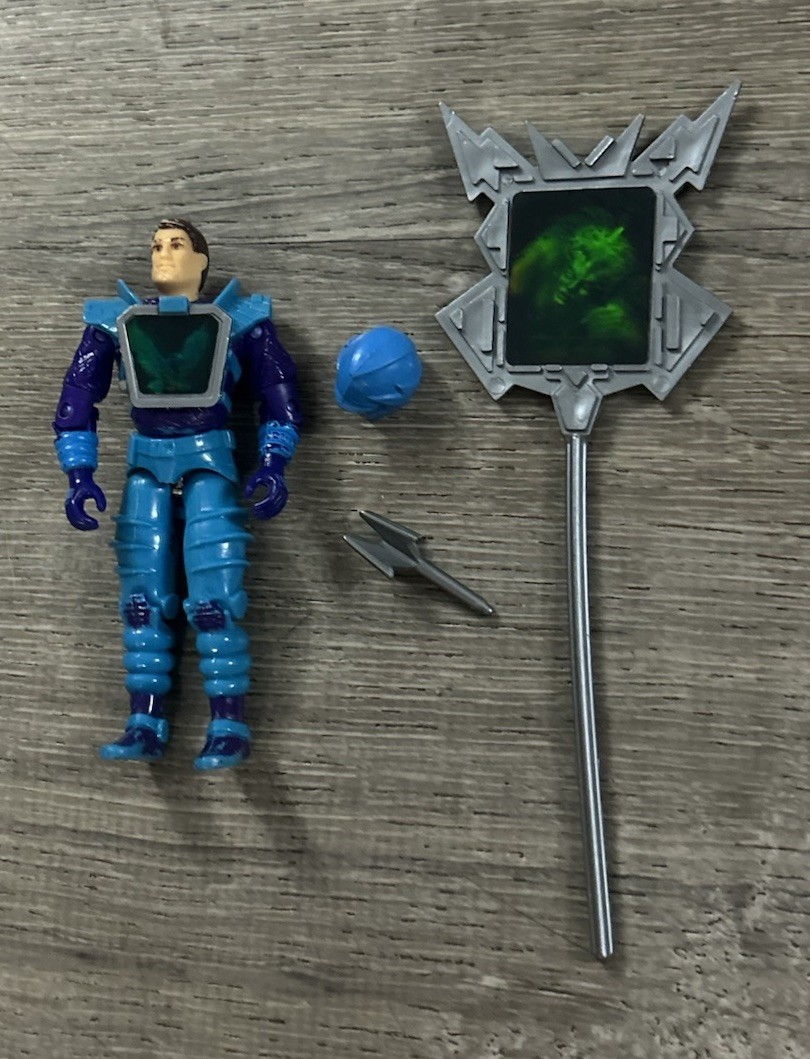 Visionaries Arzon Action Figure Weapon Helmet Chest Plate Staff Complete READ