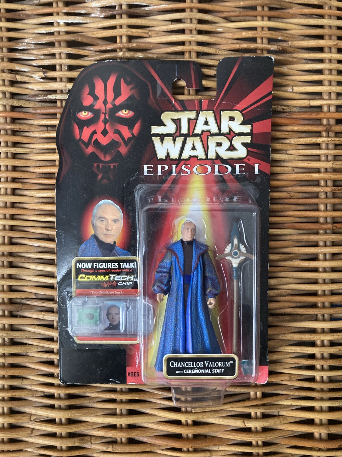 Hasbro Star Wars Chancellor Valorum With Ceremonial Staff Action Figure