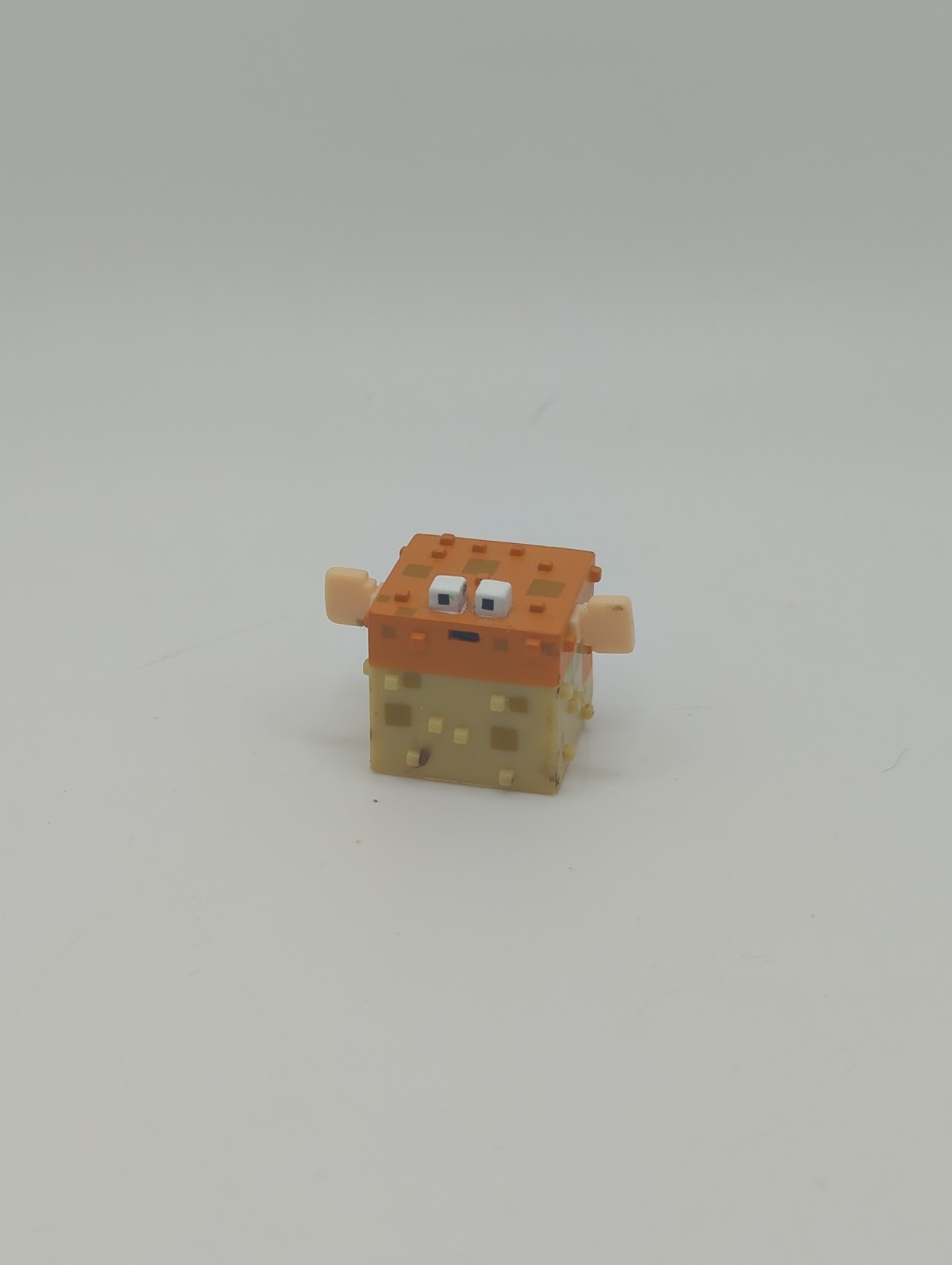 Disney Crossy Road Bloat Fish Pufferfish Finding Dory Nemo Mini No Stand
