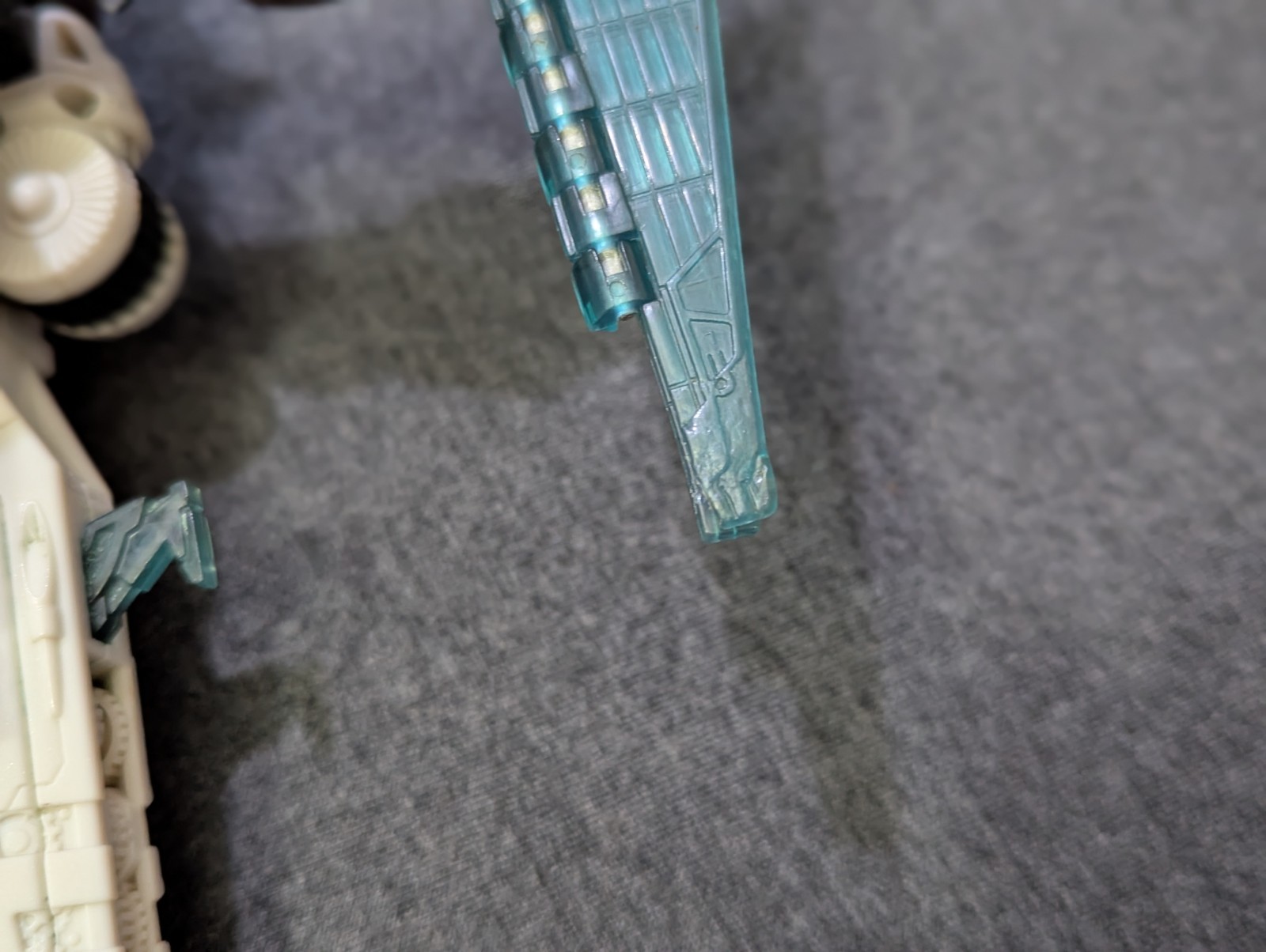 Hasbro Transformers CYBERTRON 2005 Voyager Class VECTOR PRIME Missing Parts Accs