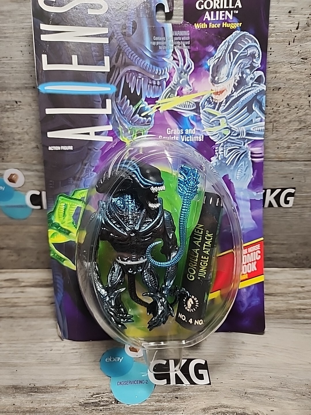Vintage 1992 Aliens Gorilla Alien W/ Face Hugger & Comic Kenner MOSC