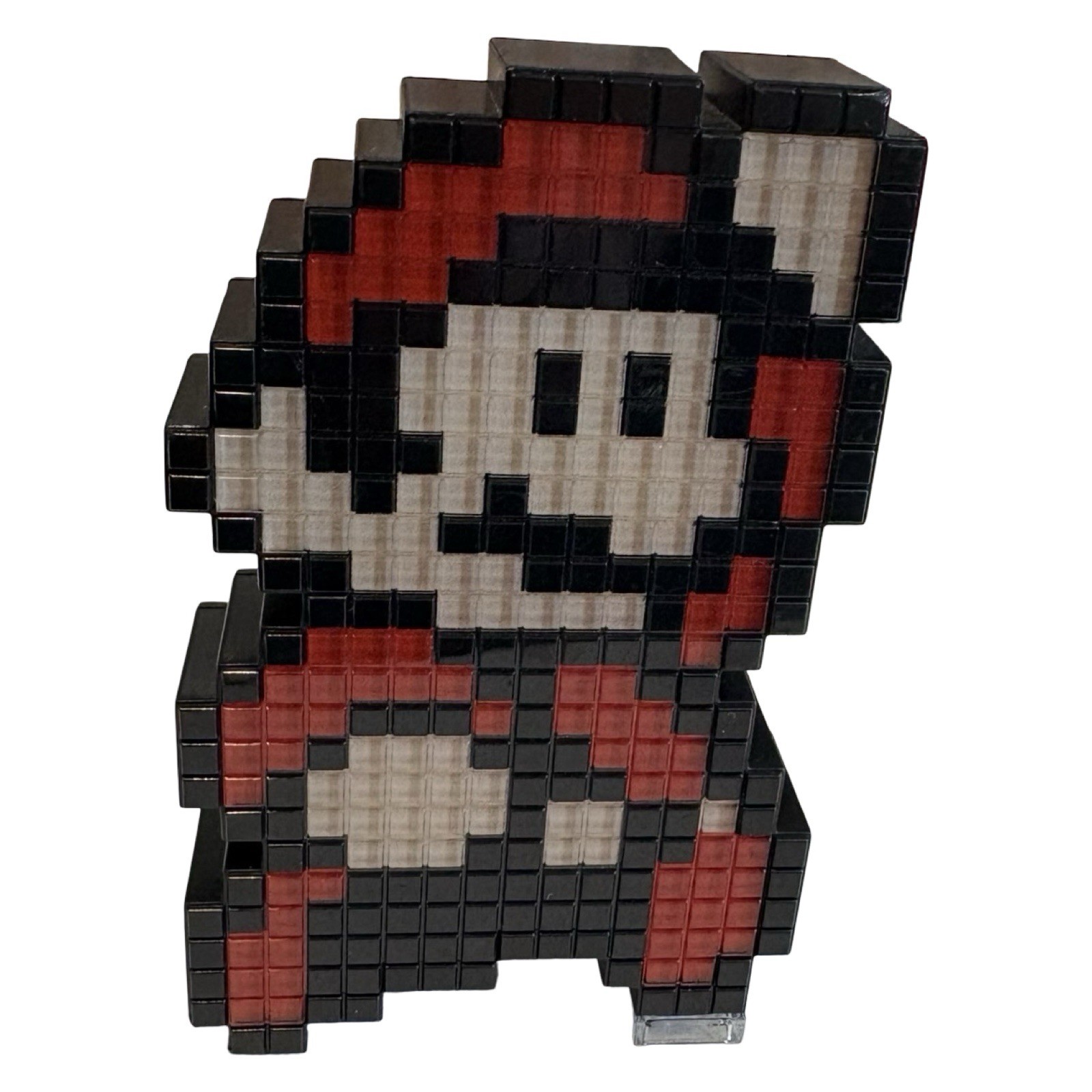 Pixel Pals PDP MARIO Lights Up With 2AAA Batteries