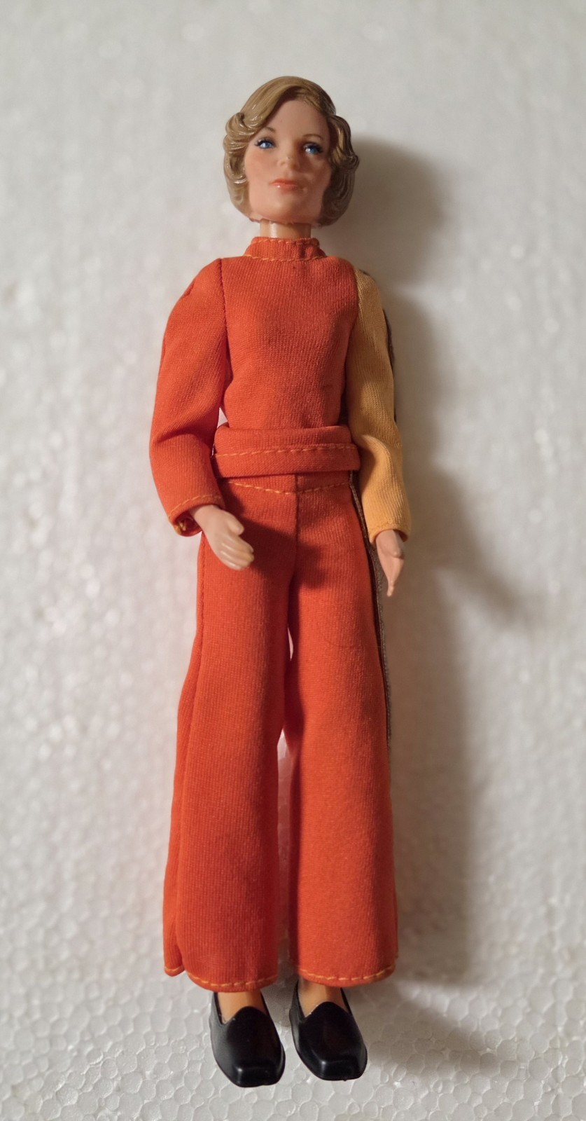 RARE! 1973 Vintage Mattel Doll Space: 1999 Dr. Helena Russell 9&Prime; Figure