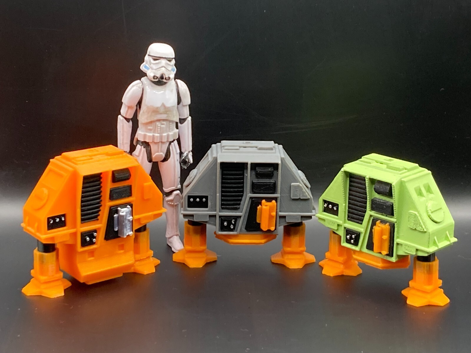 3 CUSTOM SILENT RUNNING ROBOT lot 3.75&Prime; 1:18 FIGURE DIORAMA STAR WARS (F17)