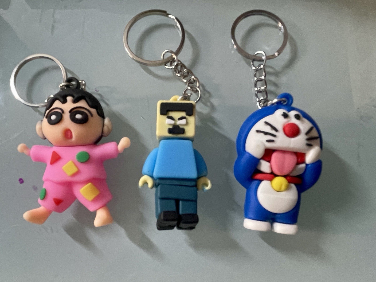 HUGE LOT 40 Mini Blind Box Bundle KEYCHAIN Minecraft Doraemon Crayon Shin-chan