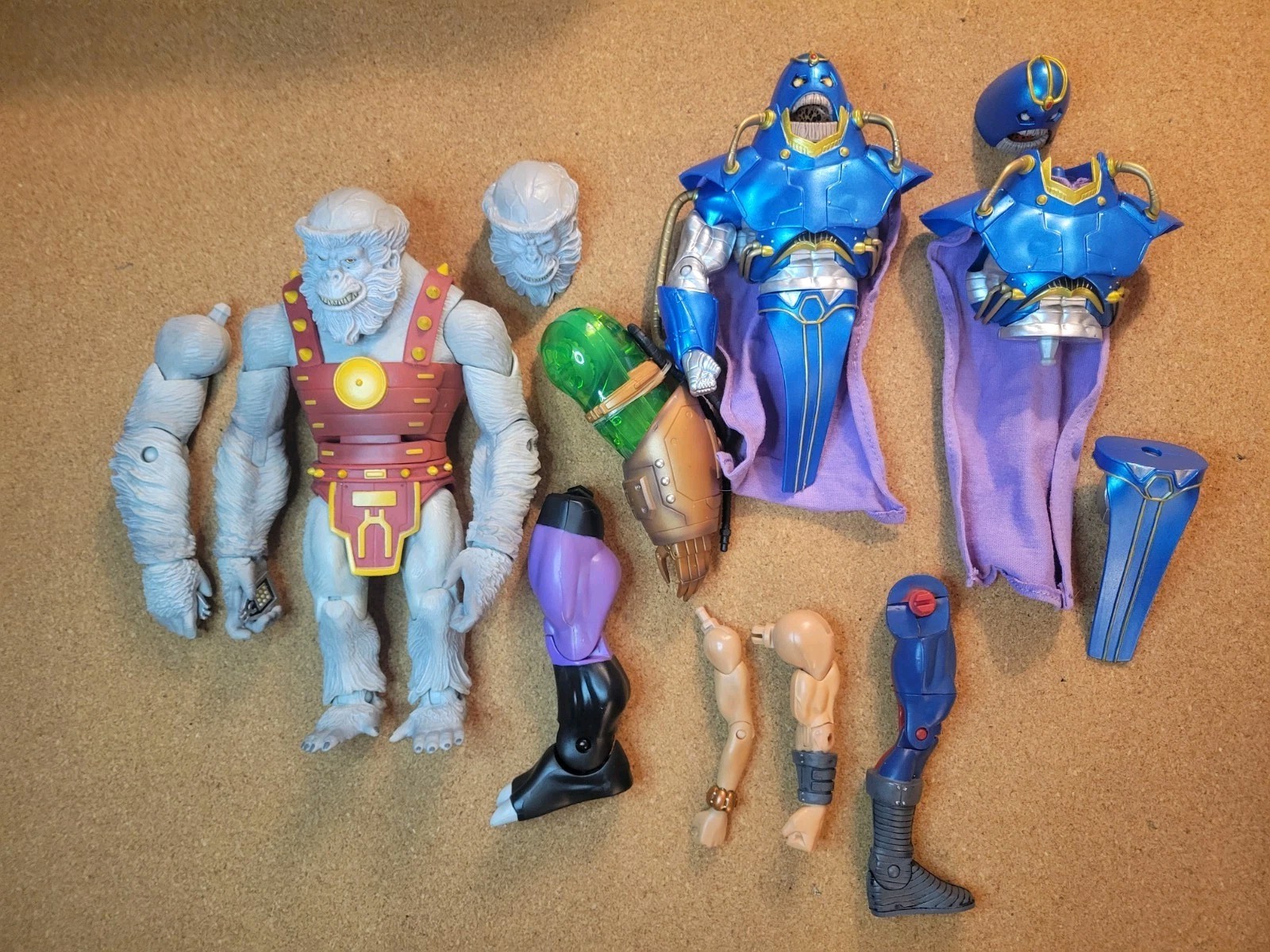 DC UNIVERSE CLASSICS BAF HEAD TORSO ARM LEG STRIPE KILOWOG ARKILLO TRIGON STEL