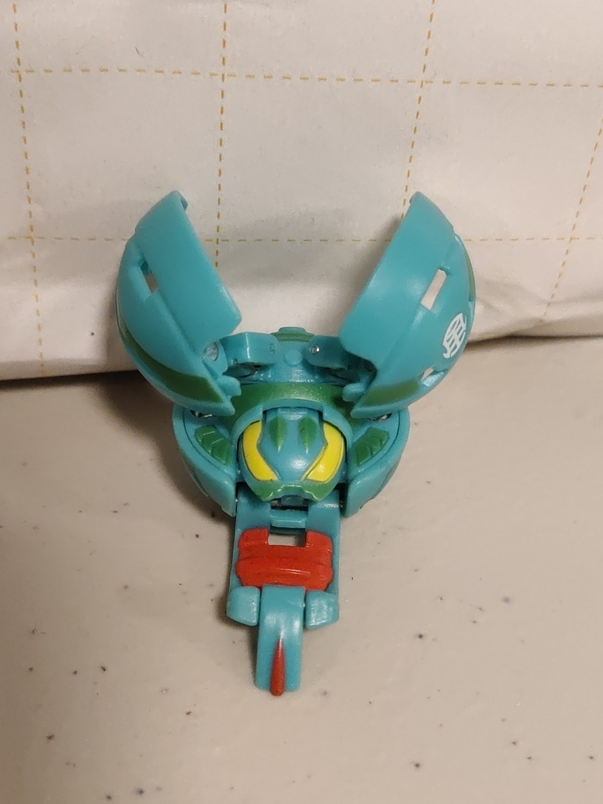Bakugan Bee Striker B2 480G Green Ventus Battle Brawlers Figure Toy