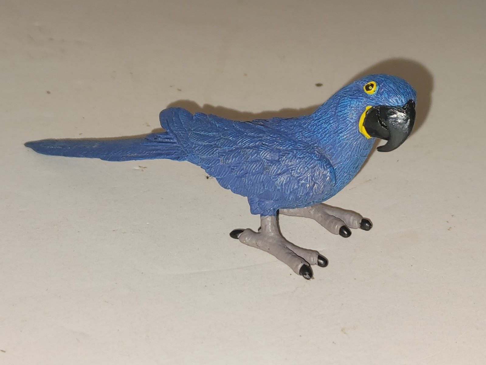 Safari Ltd Blue Hyacinth Parrot Bird Figure Vintage 2006 Animal Figurine 4 1/2&Prime;