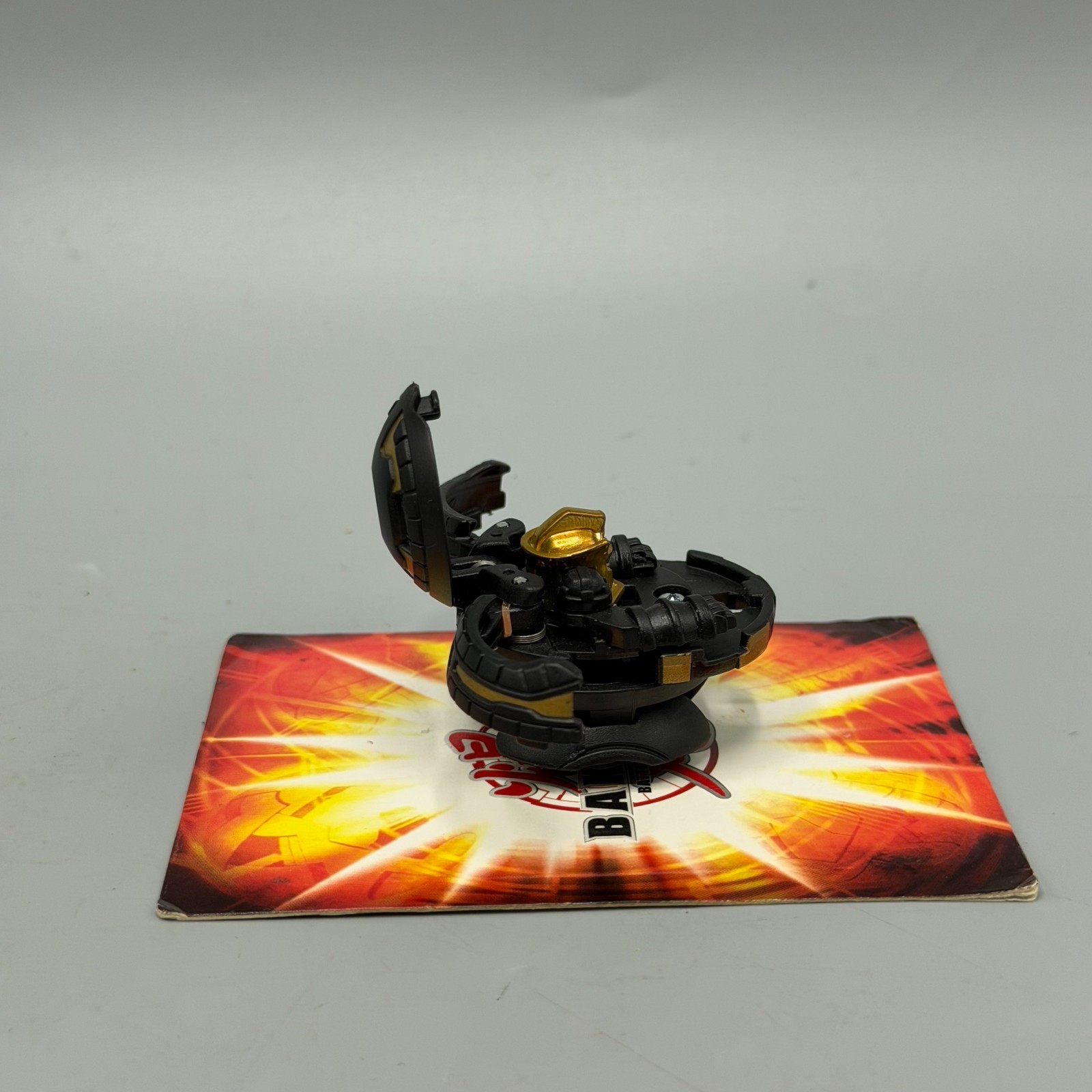 Bakugan Hammer Gorem 620G Bronze Attack B2 Black Gold Bakubronze Battle Brawlers
