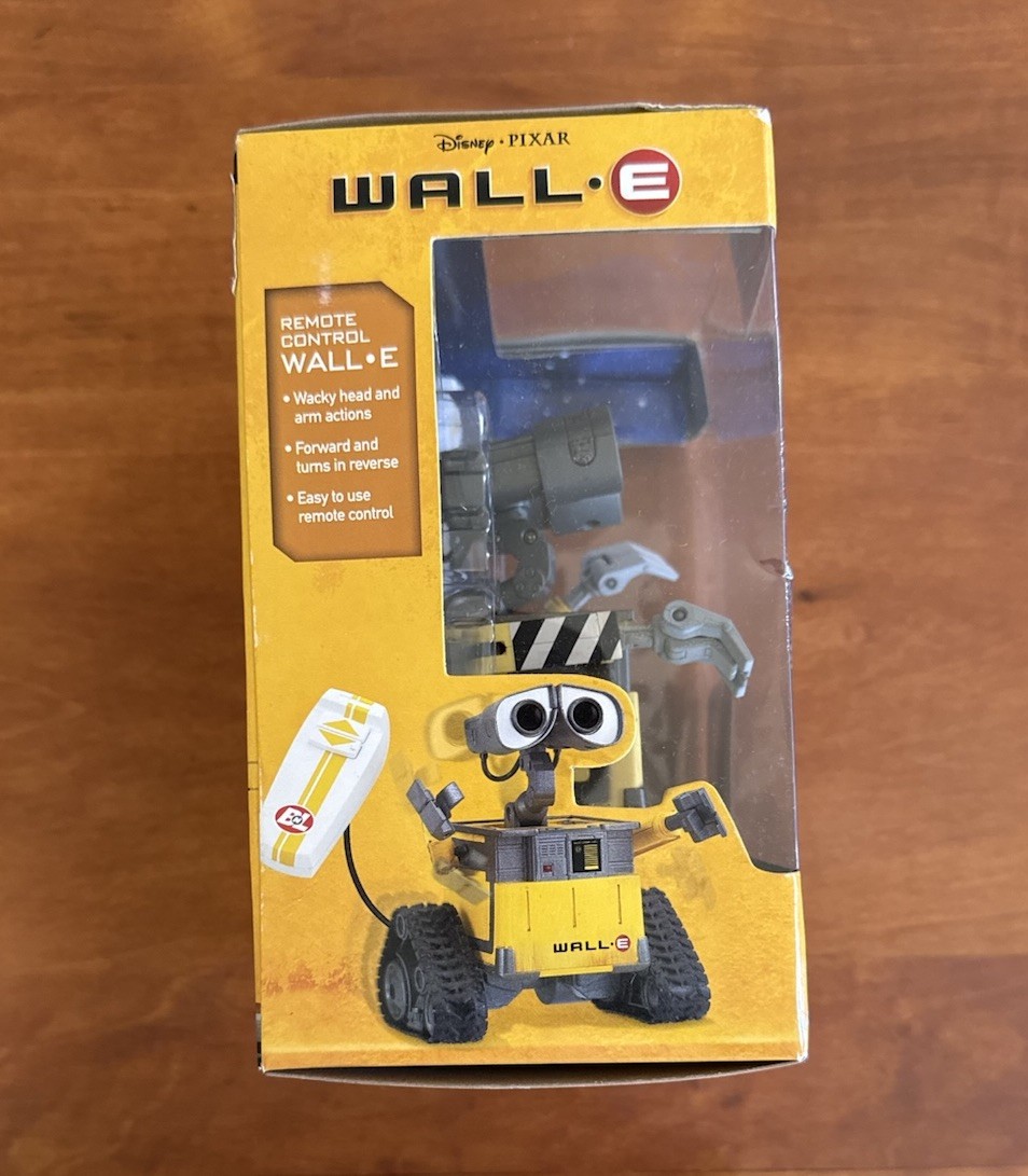 Disney Pixar WALL-E Remote Control Toy Thinkway In Box BRAND NEW Sealed 2011