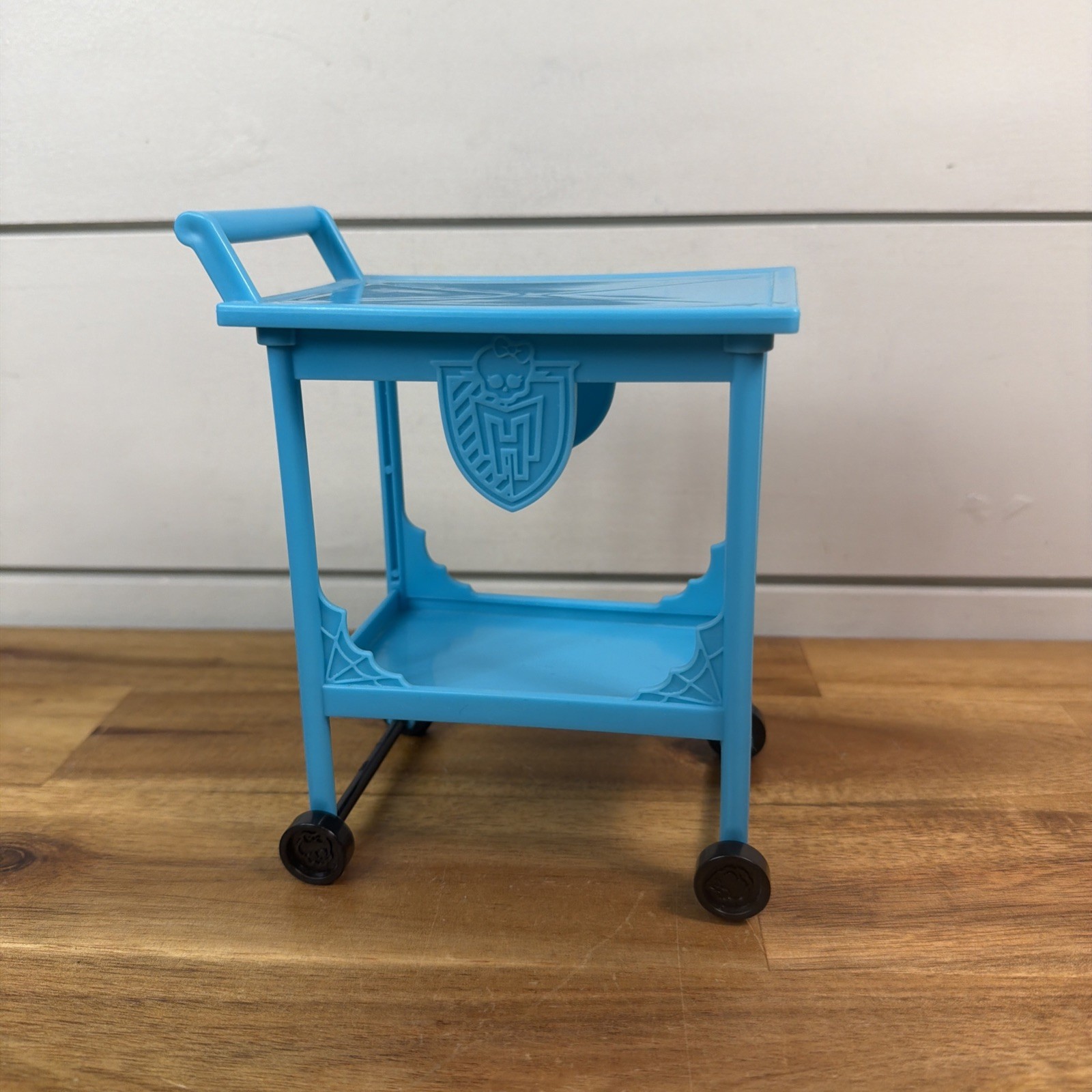 2011 Monster HIGH SCHOOL Playset Accessories BLUE Science LAB CART Ships Fast!