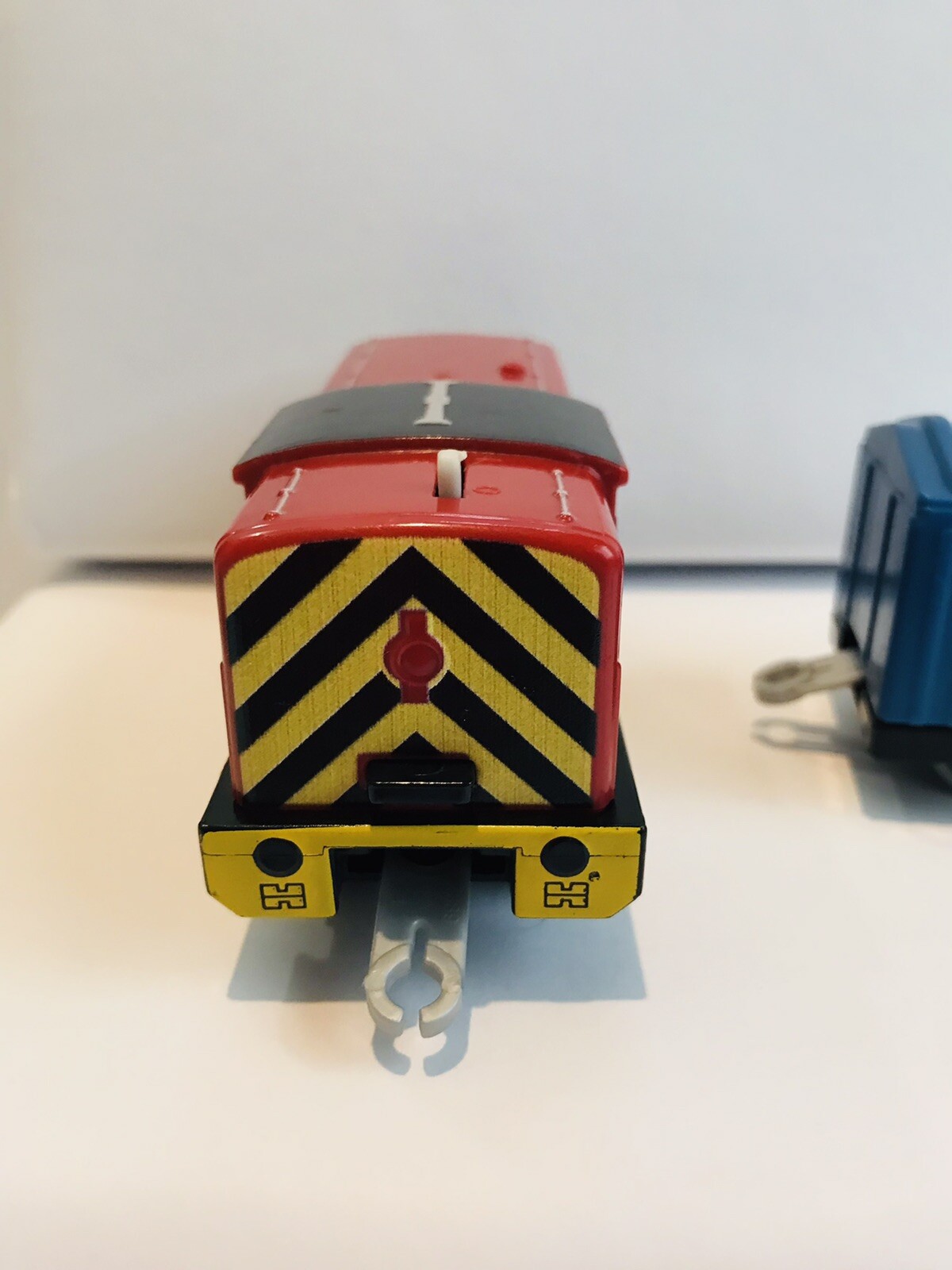 Thomas The Train Trackmaster Motorized Salty Engine & Brendam Train Cab + 2x AAA