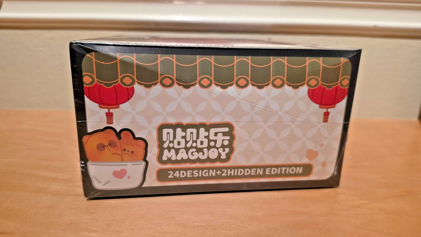 TOYCITY Mr. Pa China Grand Hotel Series Set of 24 magnet figs Blind Bags Case
