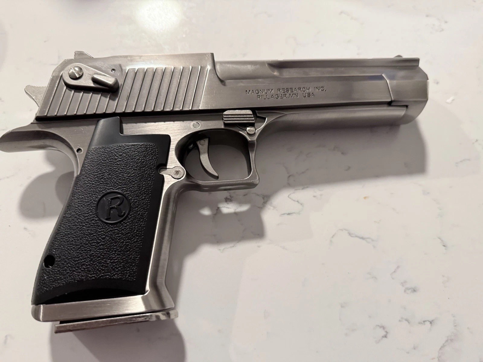 1:1 DESERT EAGLE Toy Gun Nonfiring Israeli Defense All Metal Extremely Rare 2lbs
