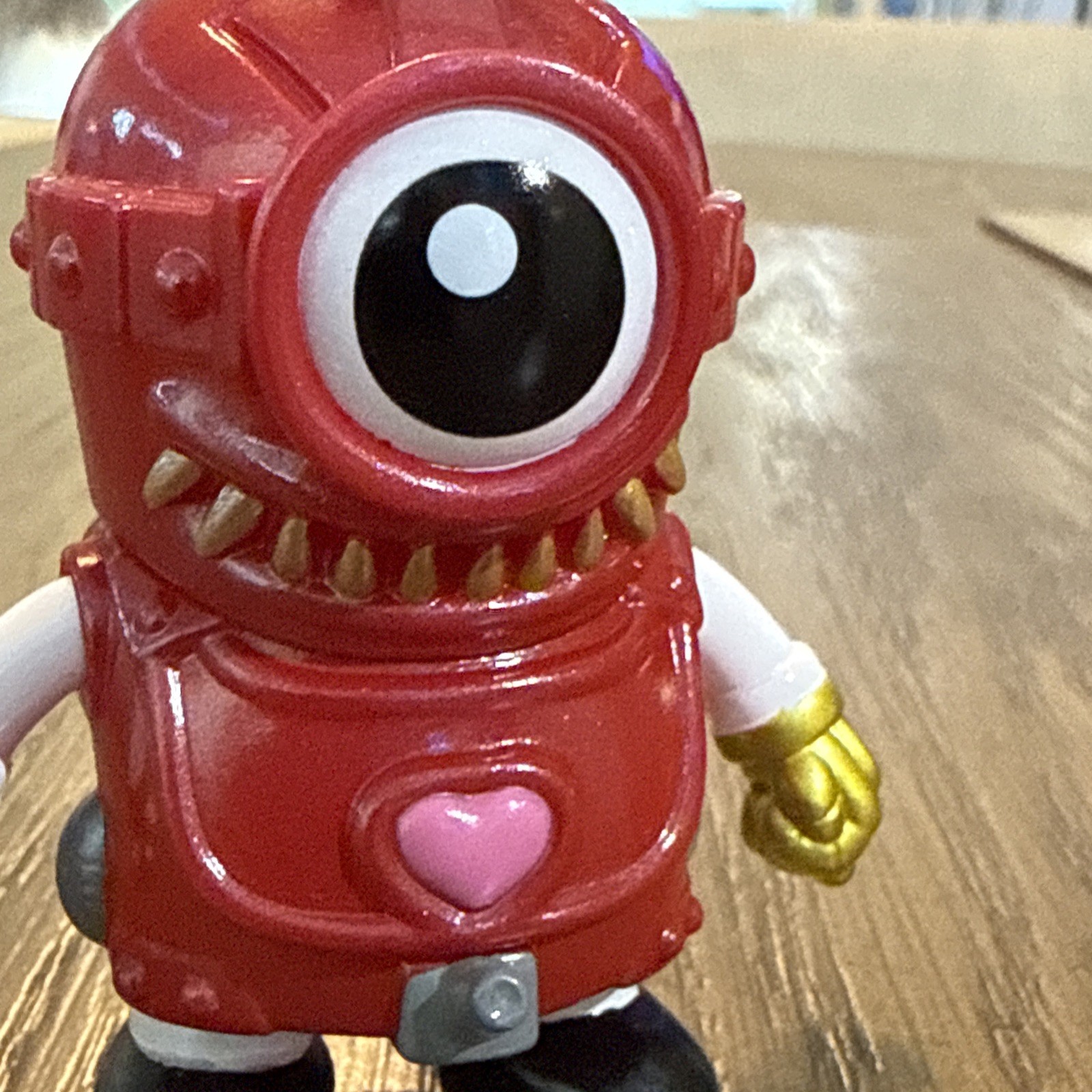 Planet X Sofubi Soft Vinyl Urban Art Mechnoiz Toy Kaiju One Medicom Sdcc