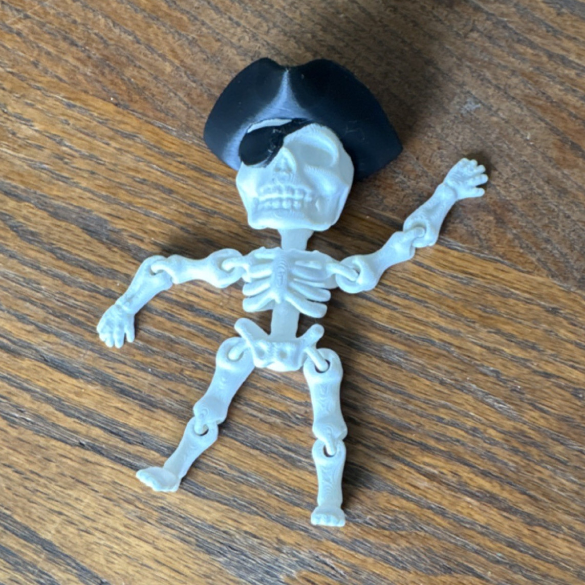 Skeleton Pirate Action Figure with Movable Joints & Pirate Hat, Fantasy Theme
