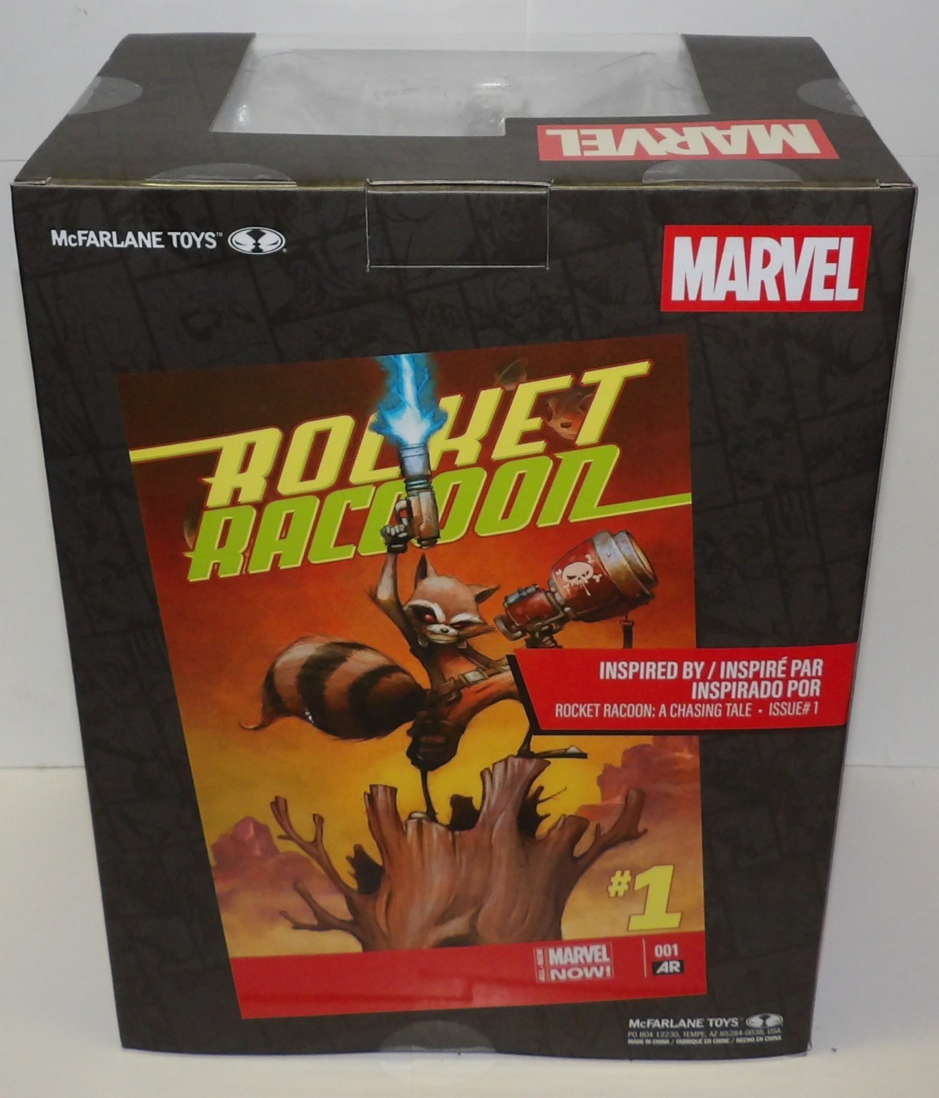 McFarlane ~ ROCKET RACOON ~ Marvel Collection Figure & Comic Chasing Tale #1