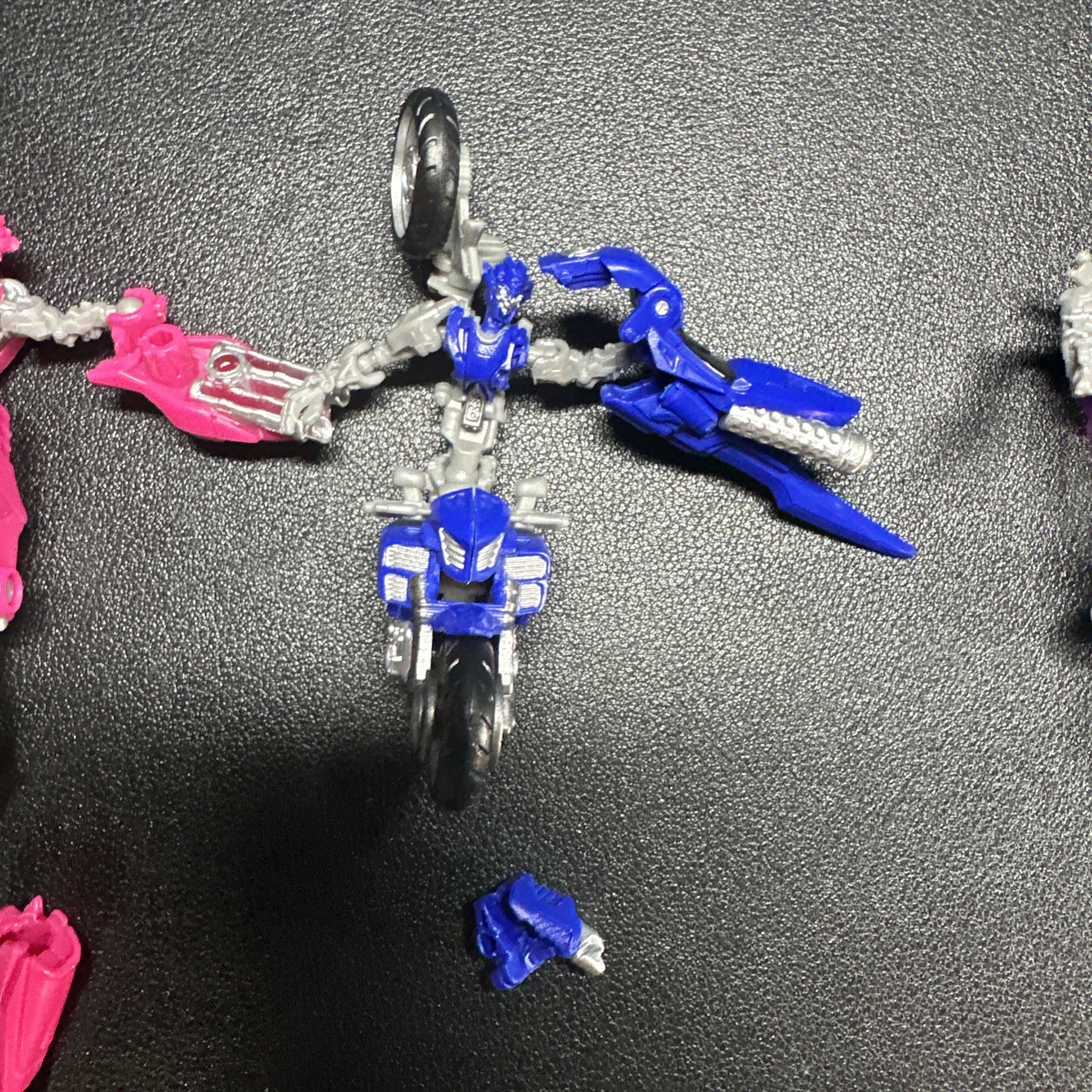 Transformers Arcee Chromia Elita Studio Series 52 Deluxe Class 2-3 inches