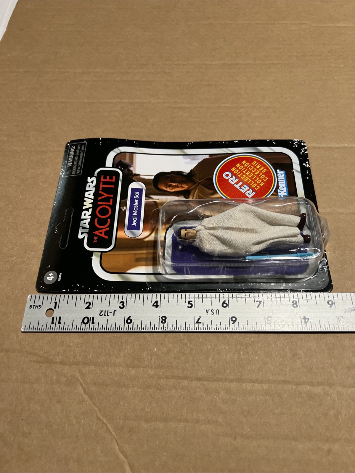 Star Wars Retro Collection The Acolyte Jedi Master Sol – Curved Card