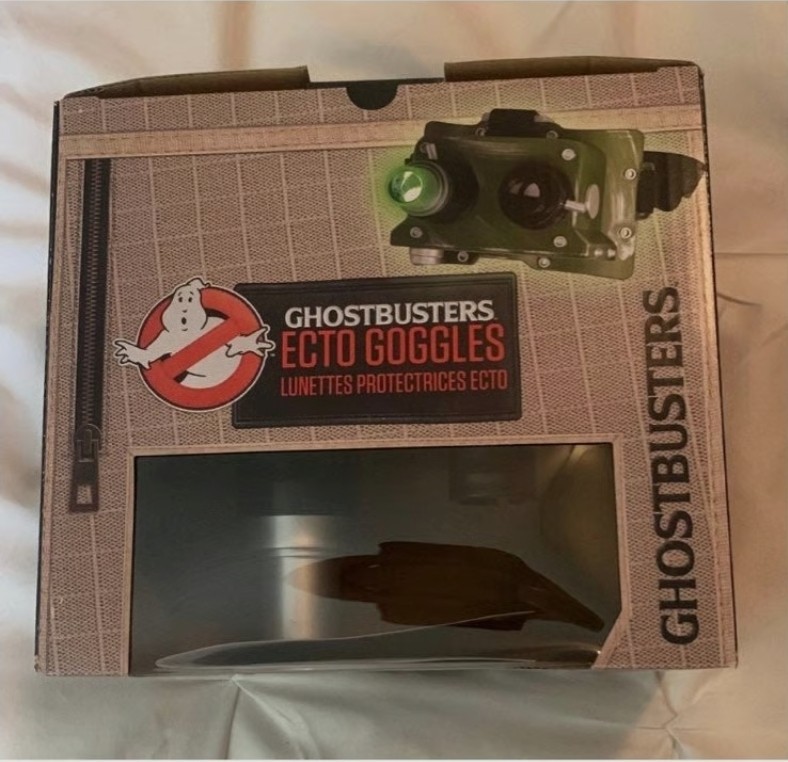 Deluxe Ghost Trap, Proton Pack, Ecto Goggles, PKE Meter & Walkie – Ghostbusters
