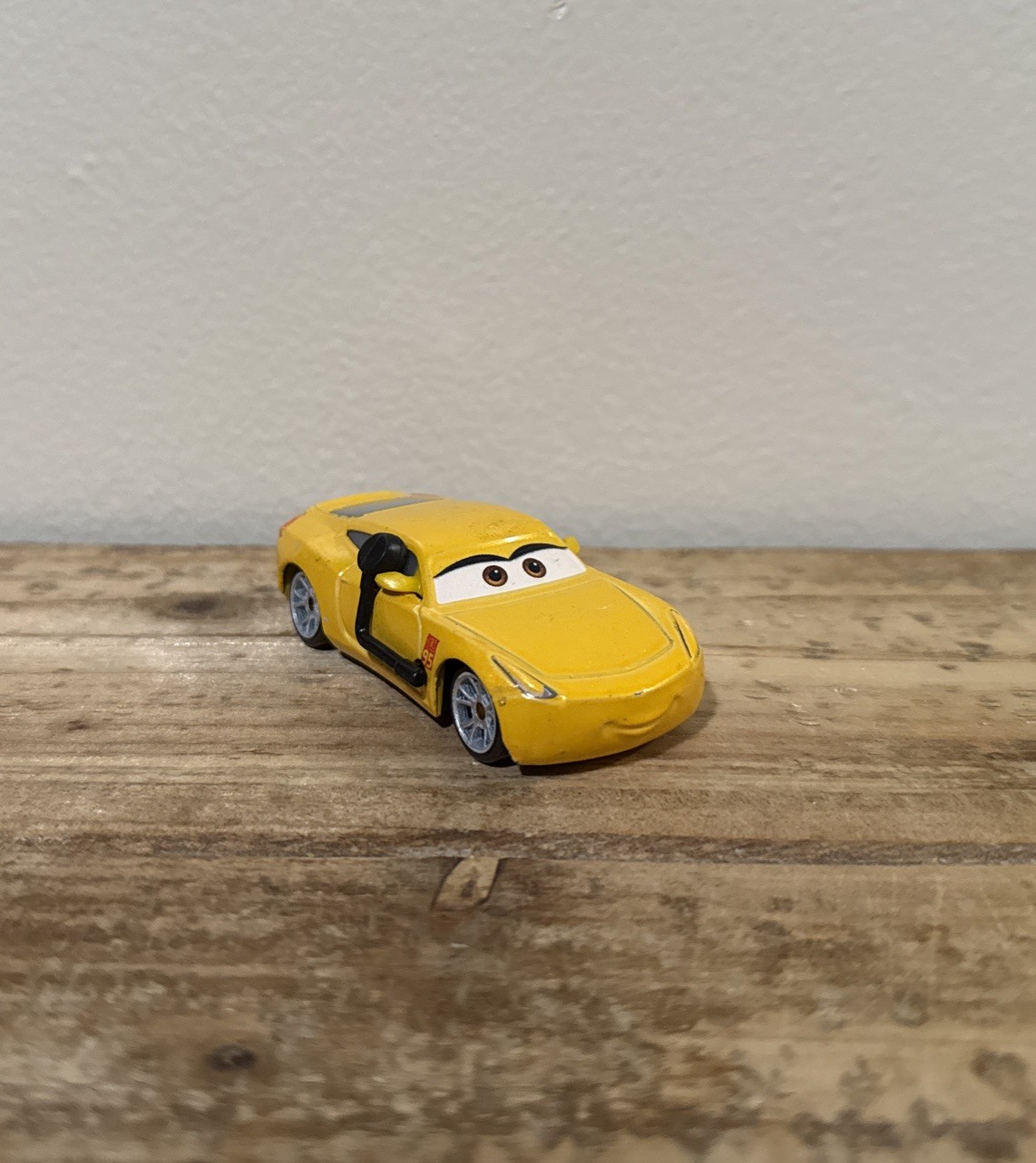 Disney Pixar Cars 3 Trainer Cruz Ramirez Mattel