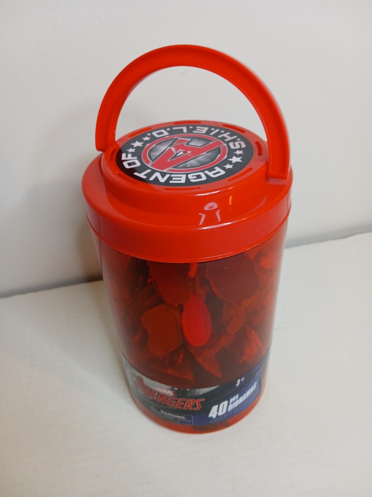 MARVEL Avengers Figures Cylindrical Container w/ Handle Plastic 38 Pieces