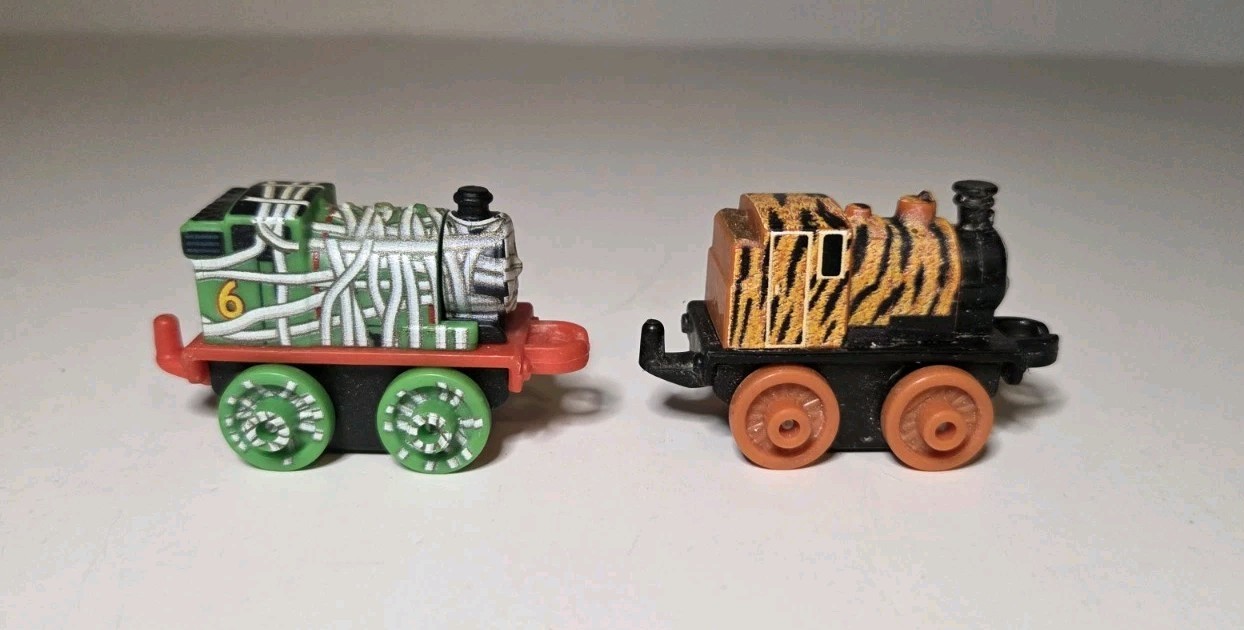 Thomas The Train And Friends 5 train Characters Mini Lot Mummy Tiger New Years