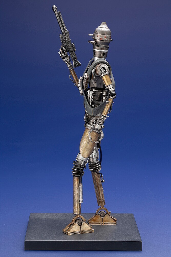 1/10 Scale Star Wars IG-11 Plastic Model Figure