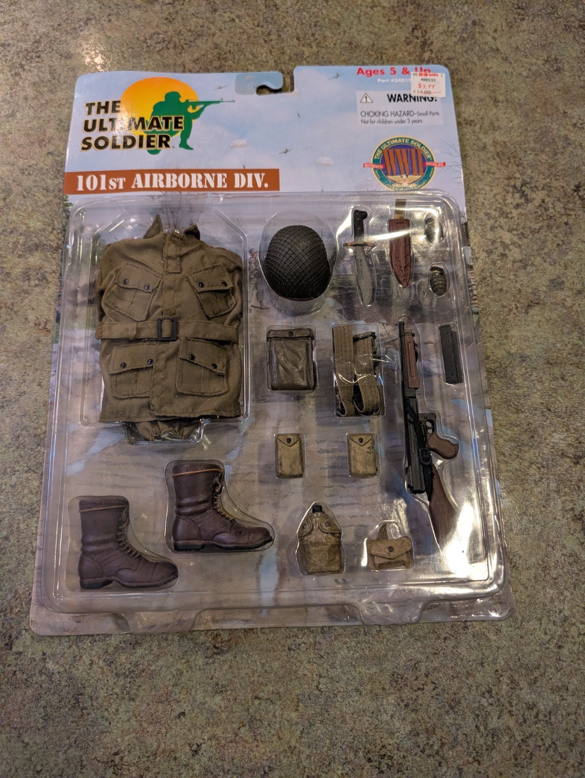 Vintage 1999 The Ultimate Soldier 101st Airborne Division Accessory Set SEALED