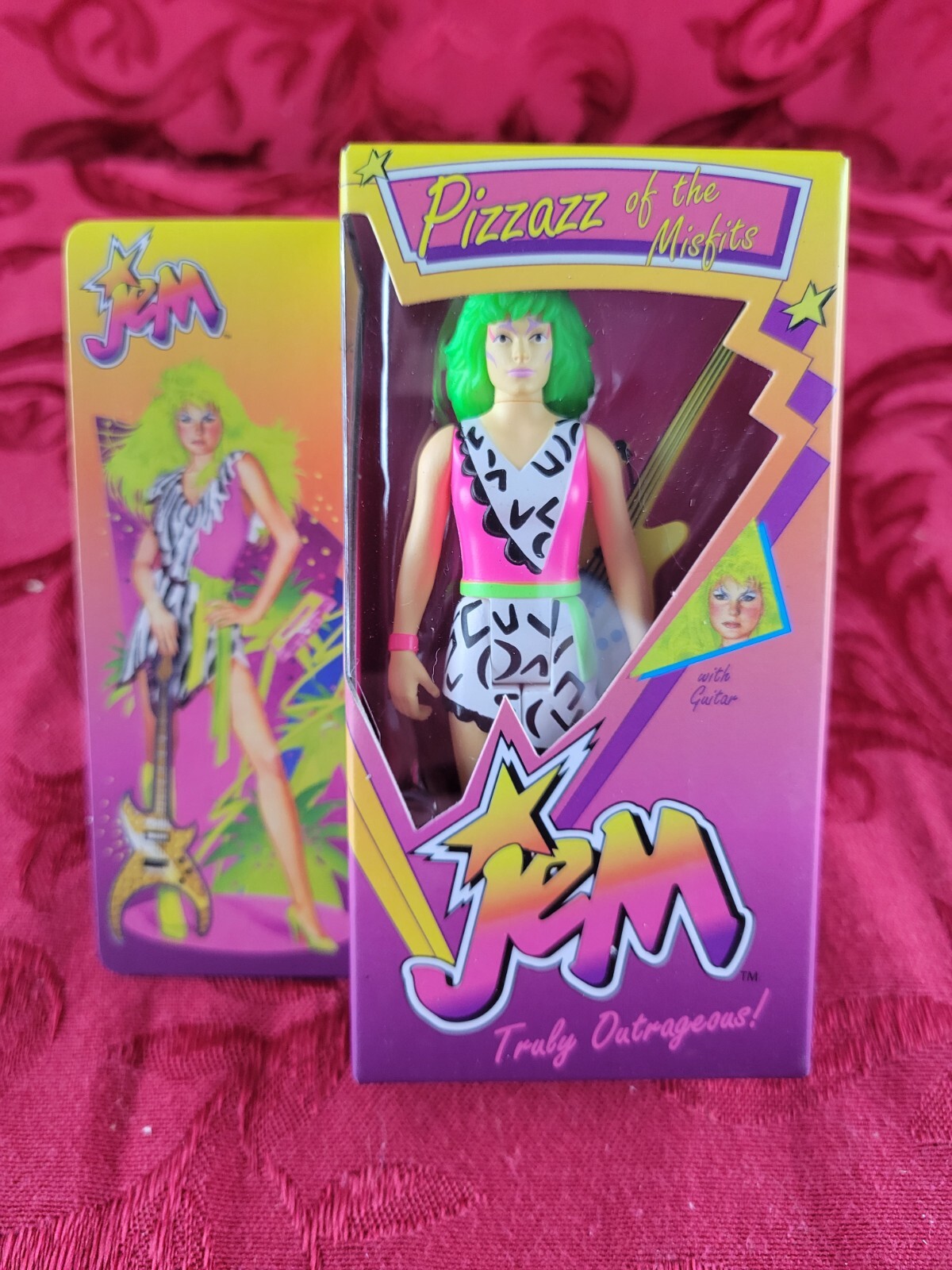 Jem & The Holograms: PIZZAZ (2021) Super7, Hasbro, SDCC Exclusive, Retro Box