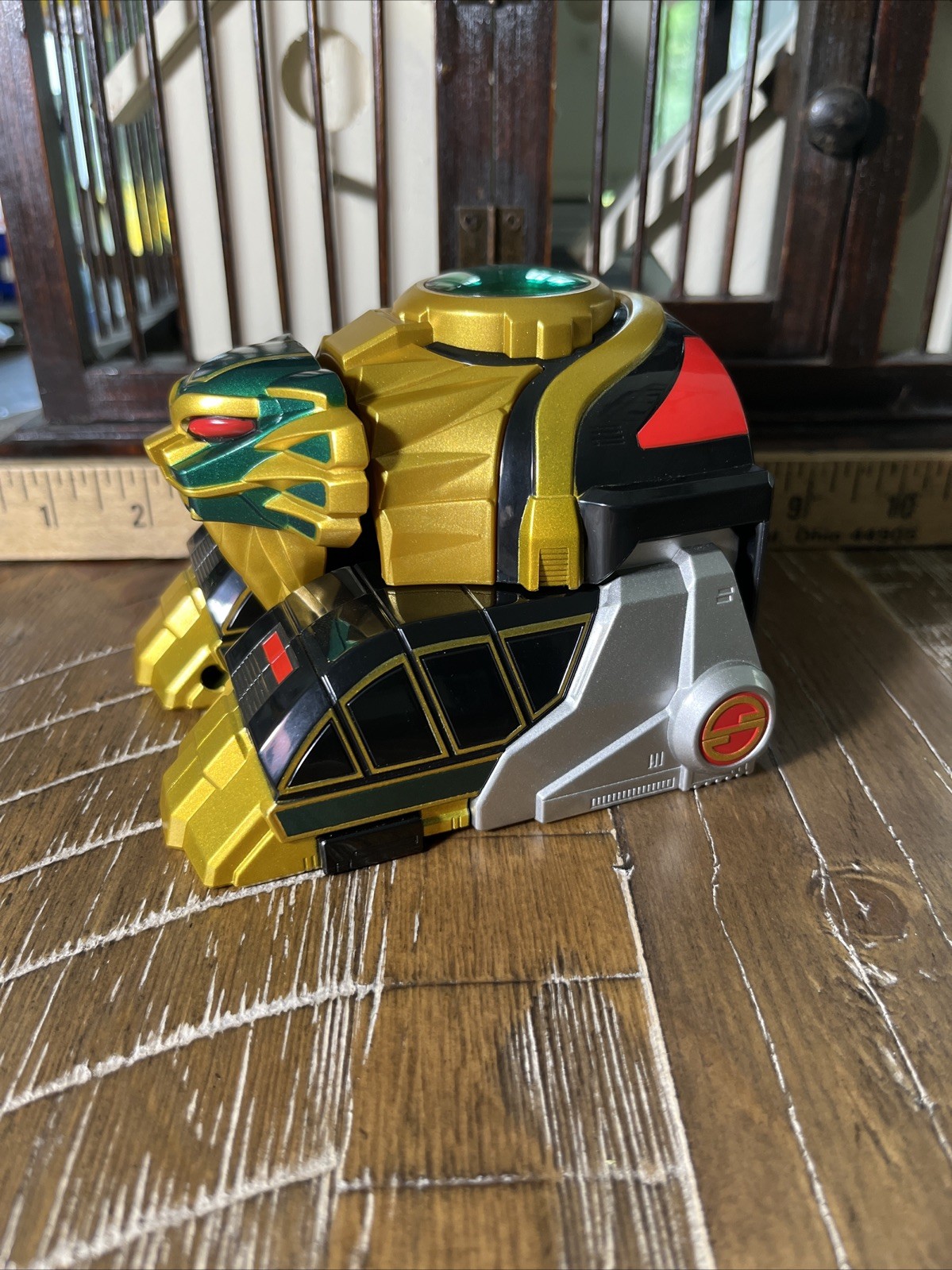Mighty Morphin Power Rangers Legacy Collection Black Lion Thunderzord Part