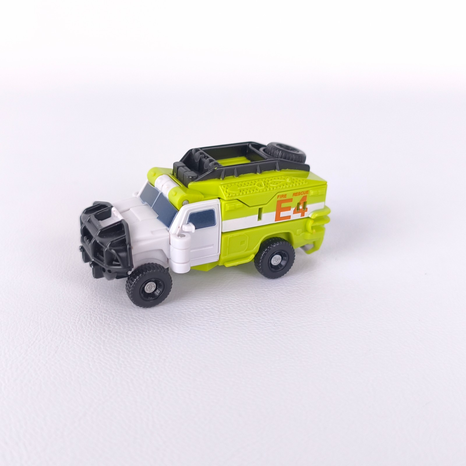 Transformers Autobot Ratchet Complete DOTM Cyberverse Legion Class