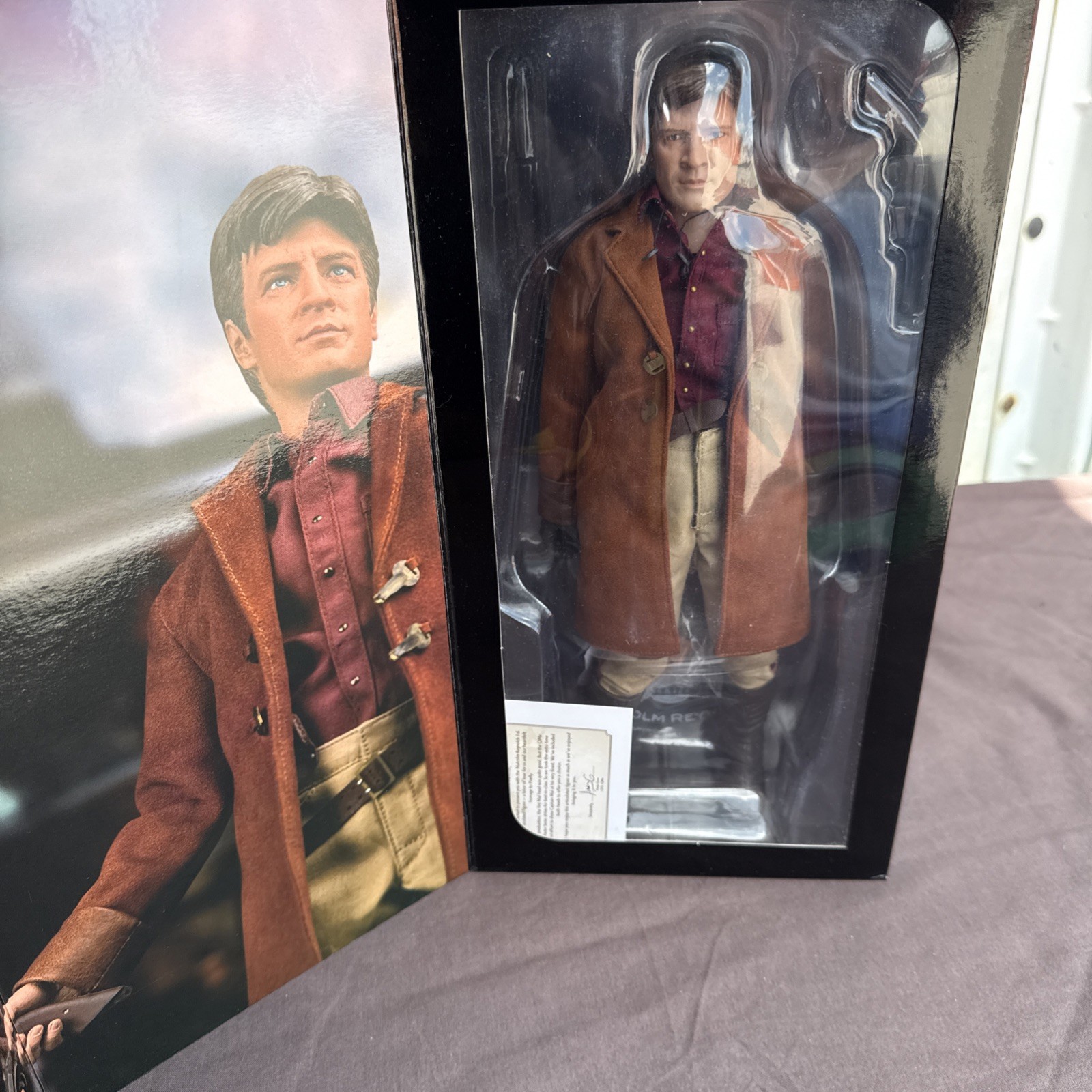 QMx _ Master Series: « MALCOLM REYNOLDS » 1:6 Scale Articulated FIGURE