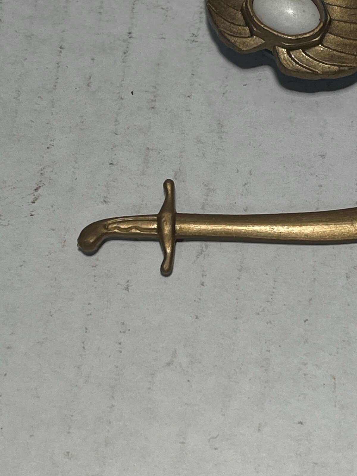 Golden Girl Jade Original Accessories 1984 Galoob Shield Sword Vintage Part