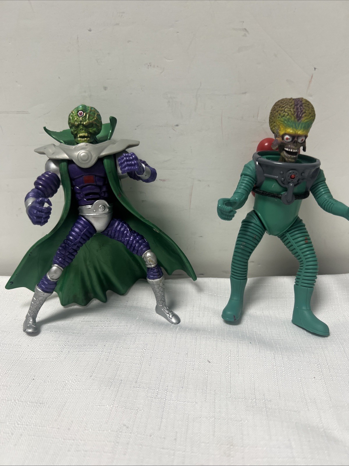 Mars Attacks Paeec Martian Overlord And Ambassador Trendmasters 1996