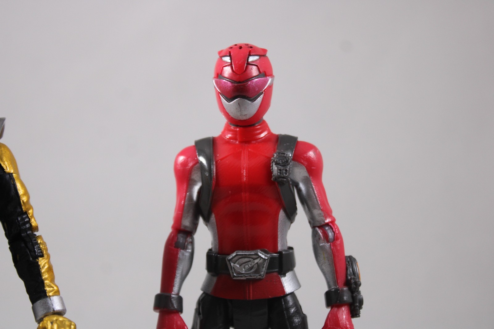 Power Rangers Lightning Collection Beast Morphers Gold Ranger Figure Red Lot