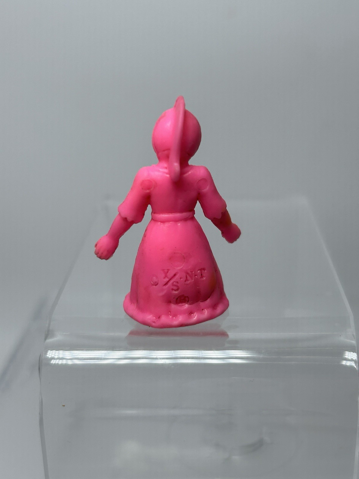 M.U.S.C.L.E Figure Kinnikuman #128 Queen Sayuri Kinkeshi- Bandai Japan